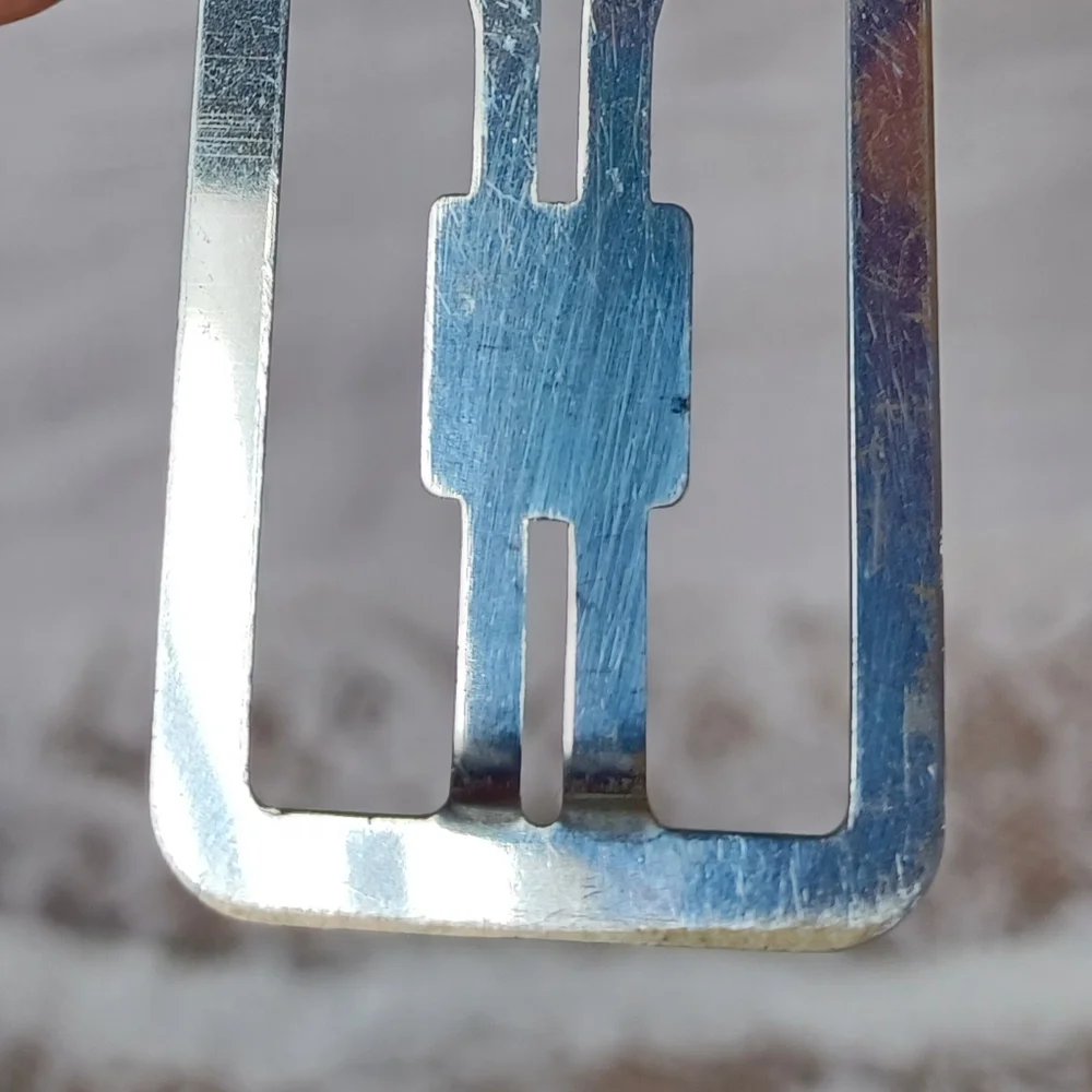 VINTAGE SWEDISH AMERICAN LINE METAL MONEY CLIP/BOOKMARK